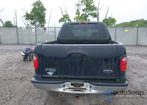 2003 Ford F-150 Lariat/Xlt from USA, damaged, VIN 1FTRW08LX3KC83164
